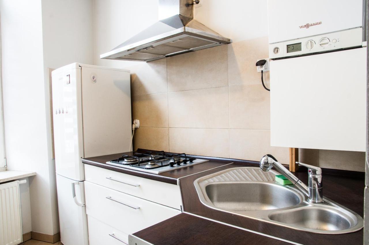 Apartament Brazowy Narutowicza 11 Lublin Buitenkant foto
